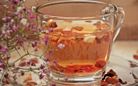 infusion florale, tisane, remède de grand mère